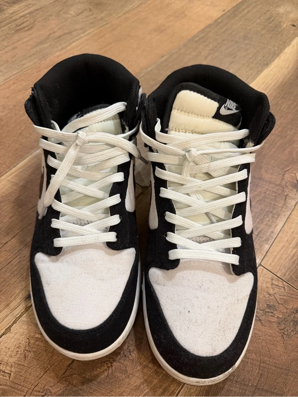 Nike Dunk Mid Canvas Panda